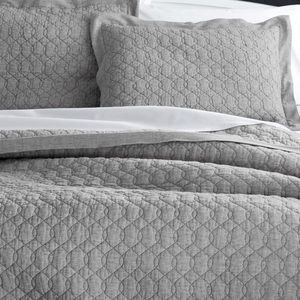 Crate & Barrel Elize Full/Queen Grey Quilt